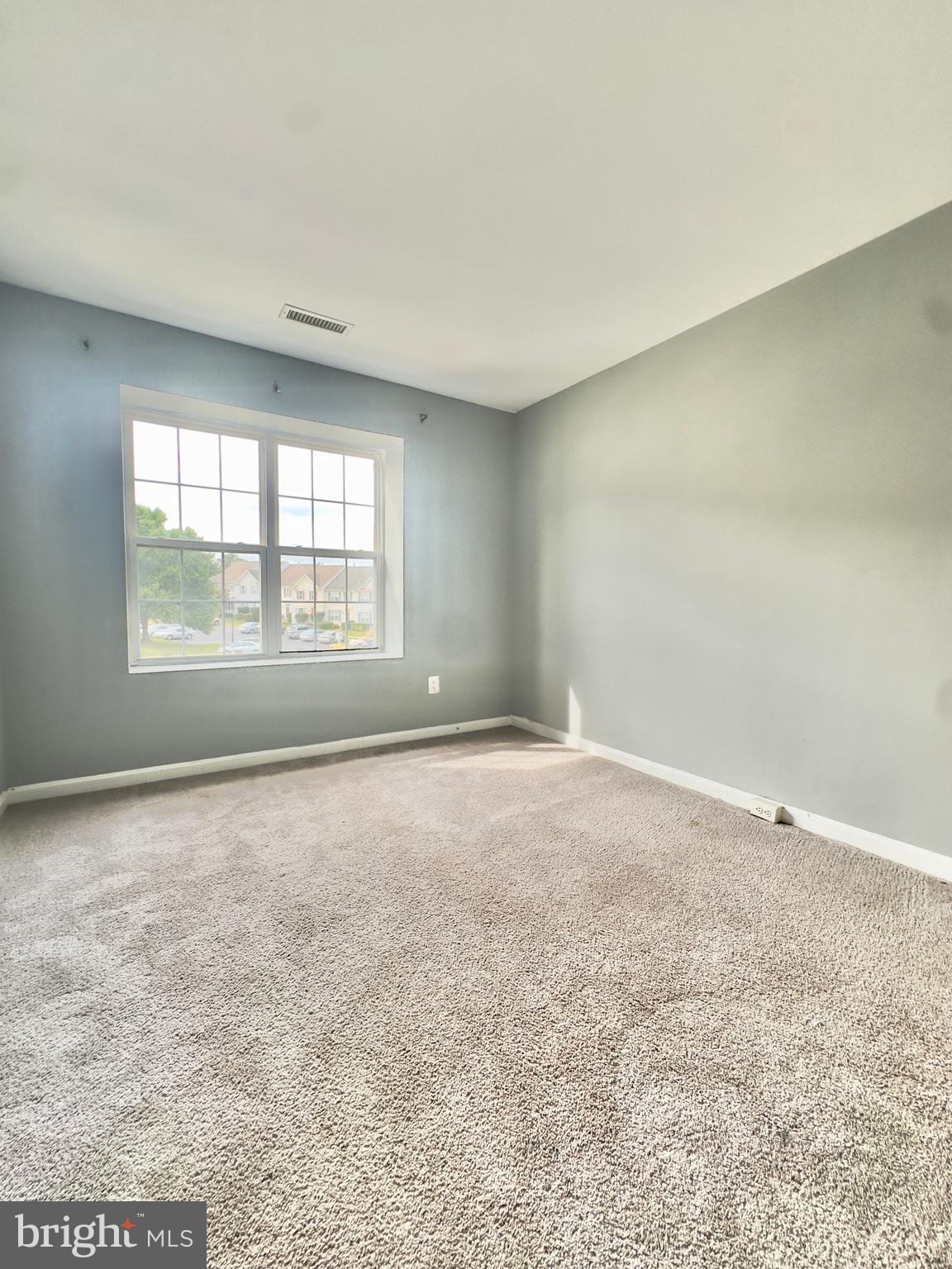 BLOOMS CROSSING - Residential Lease