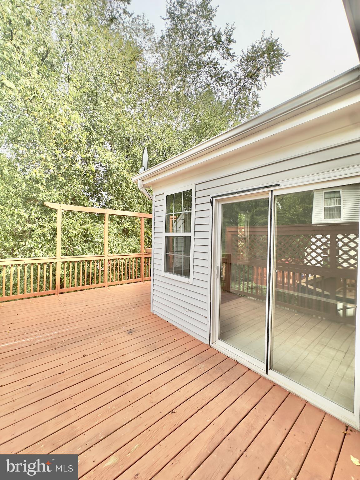 BLOOMS CROSSING - Residential Lease