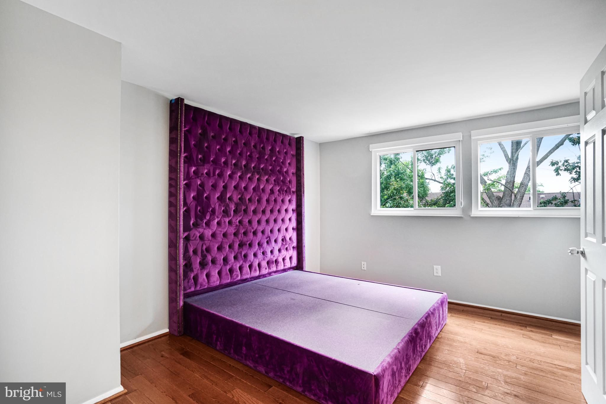 D EVEREUX WEST - Residential Lease