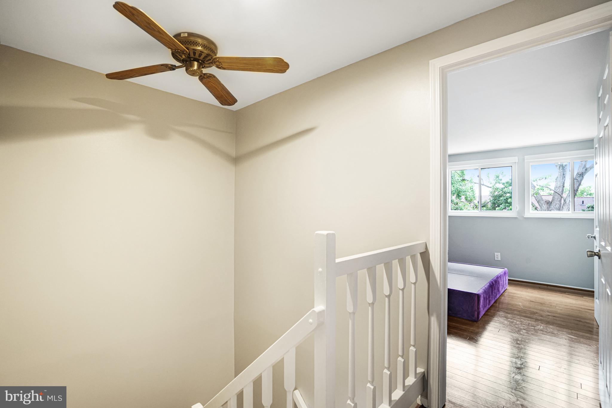 D EVEREUX WEST - Residential Lease