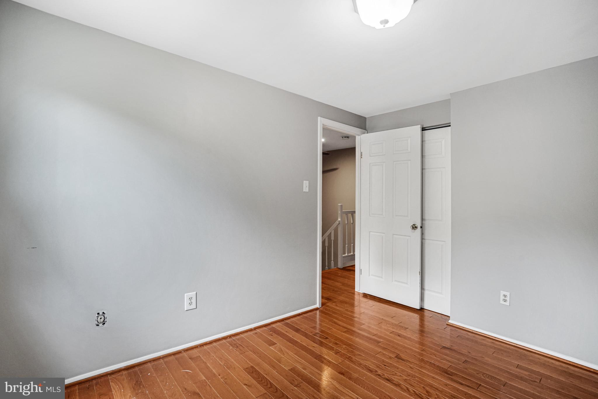 D EVEREUX WEST - Residential Lease