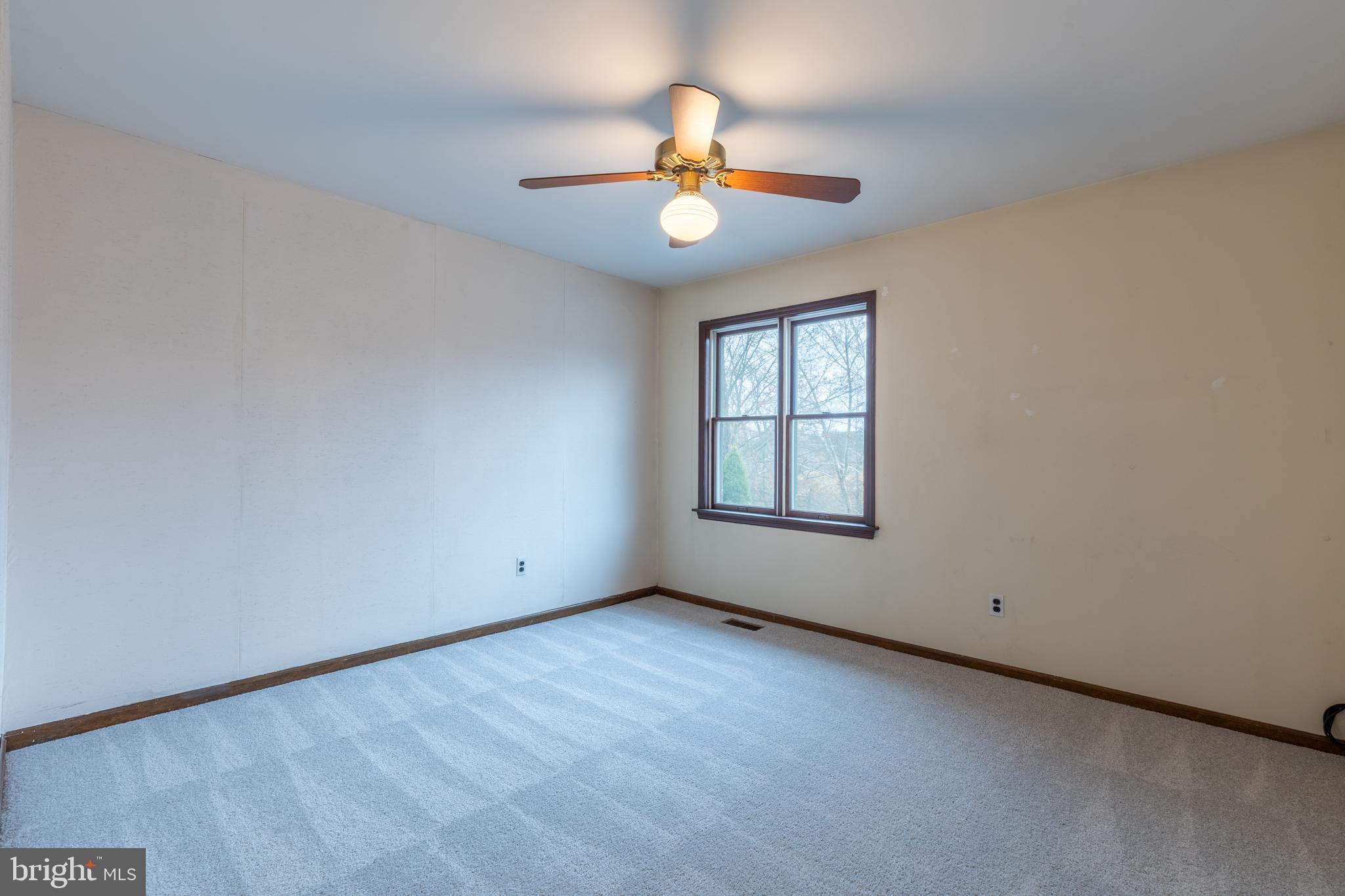 VILLAGE OF PLUM RU - Residential