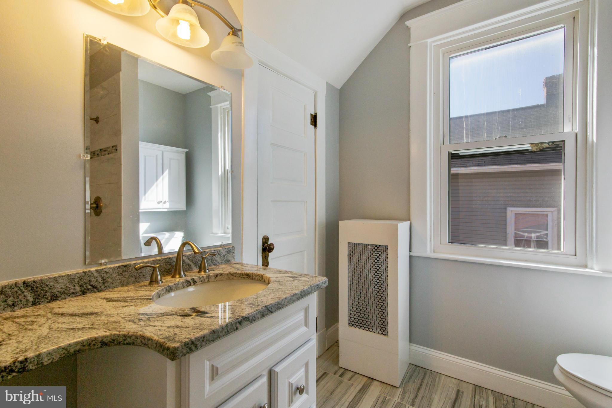 LAURAVILLE HISTORIC DISTRICT - Residential