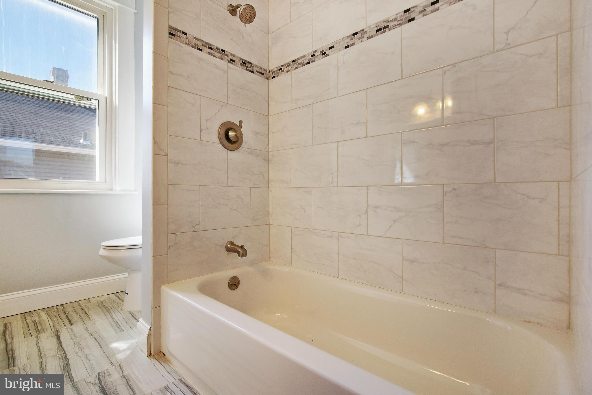 LAURAVILLE HISTORIC DISTRICT - Residential