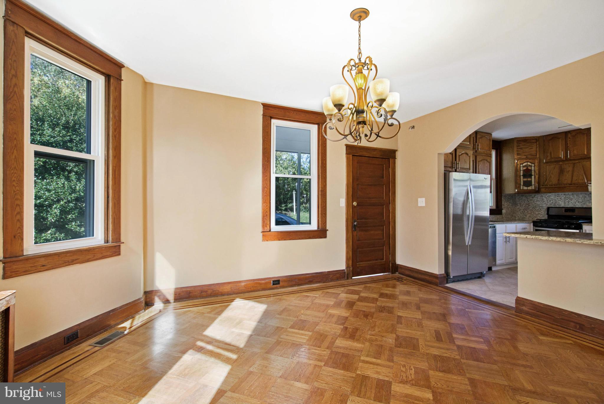 LAURAVILLE HISTORIC DISTRICT - Residential