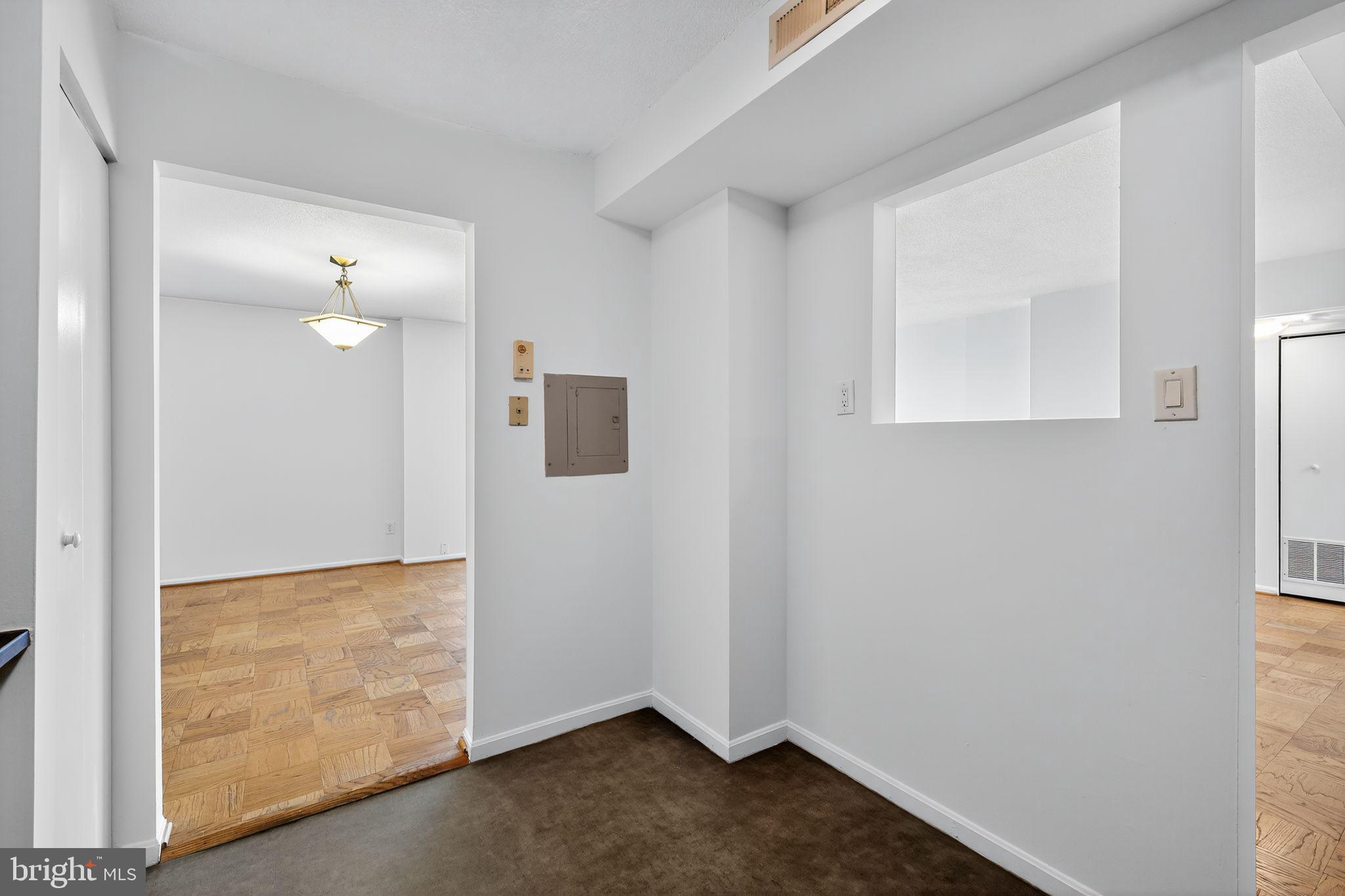 118 MONROE STREET 604