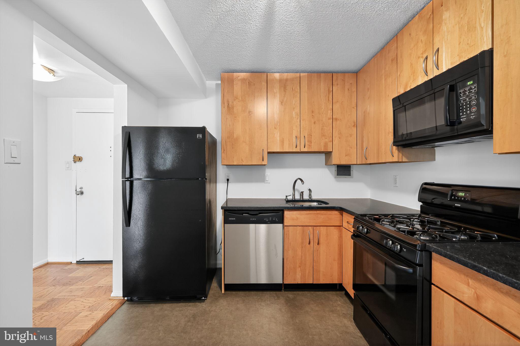 AMERICANA CENTRE - Residential