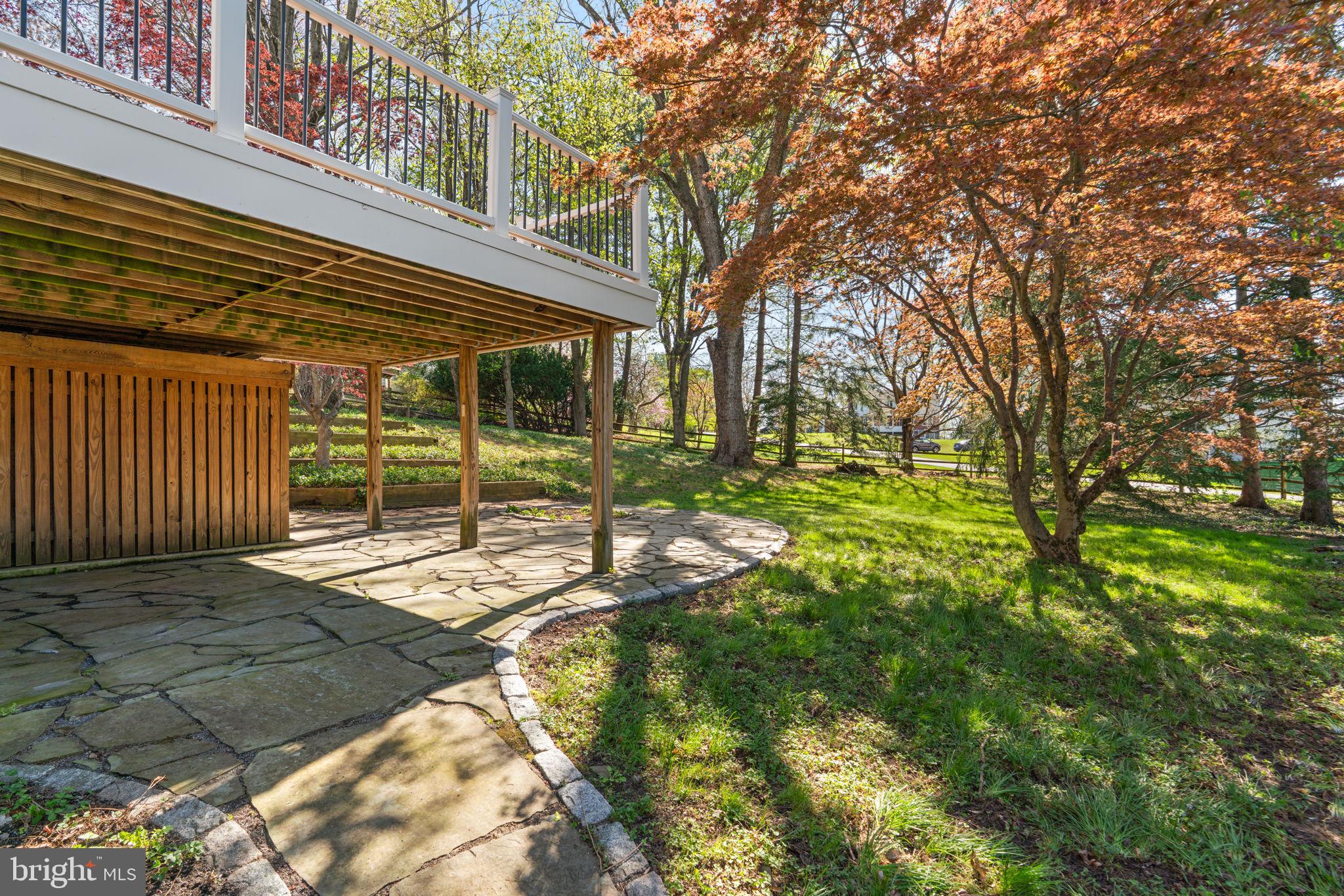 VILLAGE OF OAKLAND MILLS - Residential