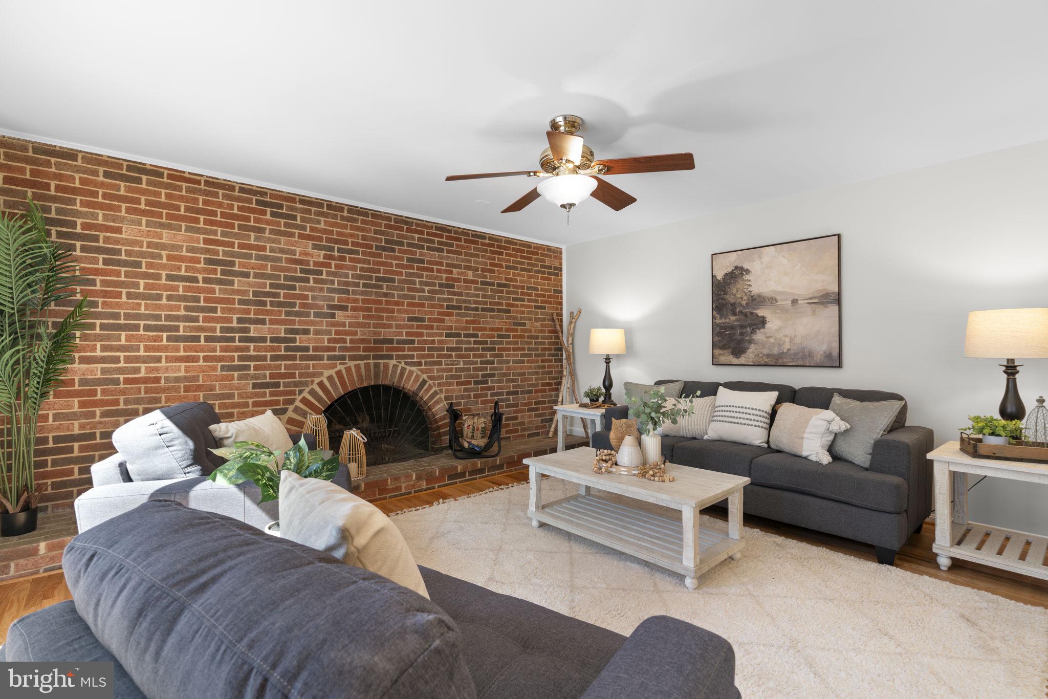 VILLAGE OF OAKLAND MILLS - Residential