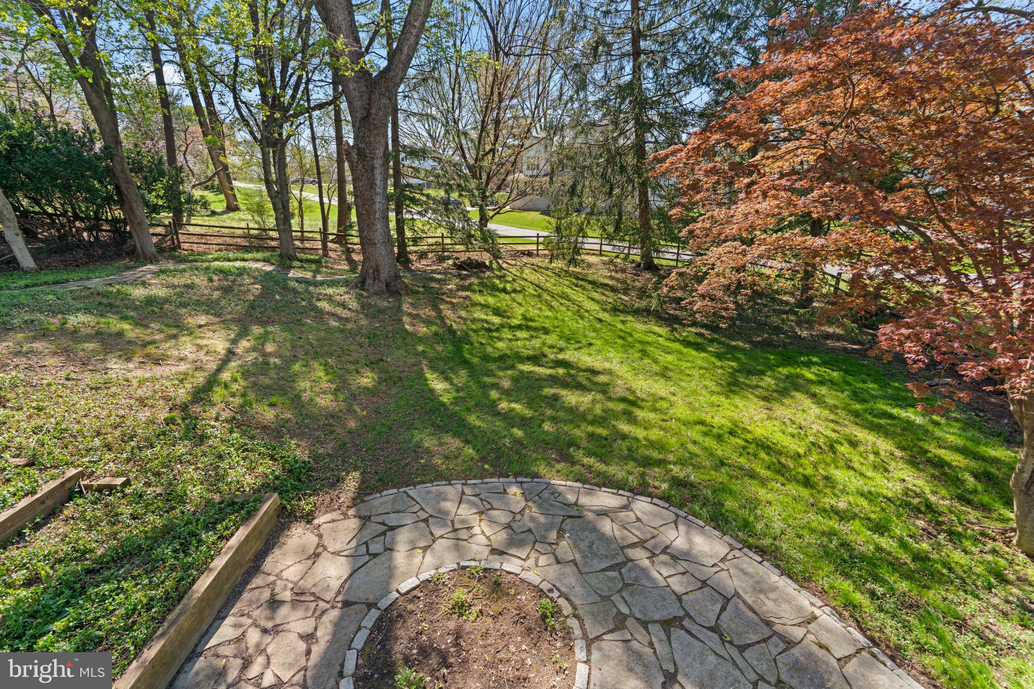 VILLAGE OF OAKLAND MILLS - Residential