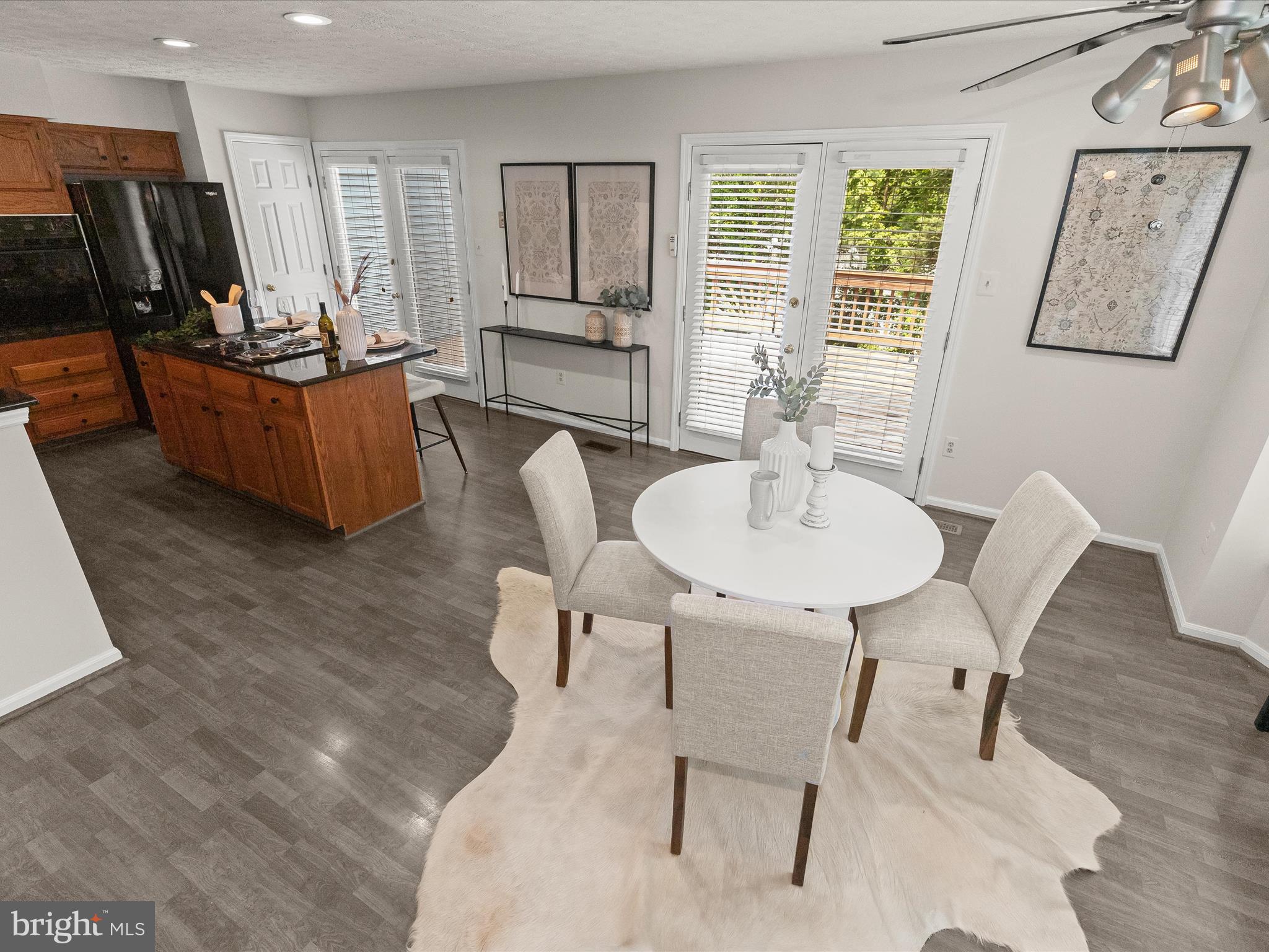 GREENSPRING EAST - Residential