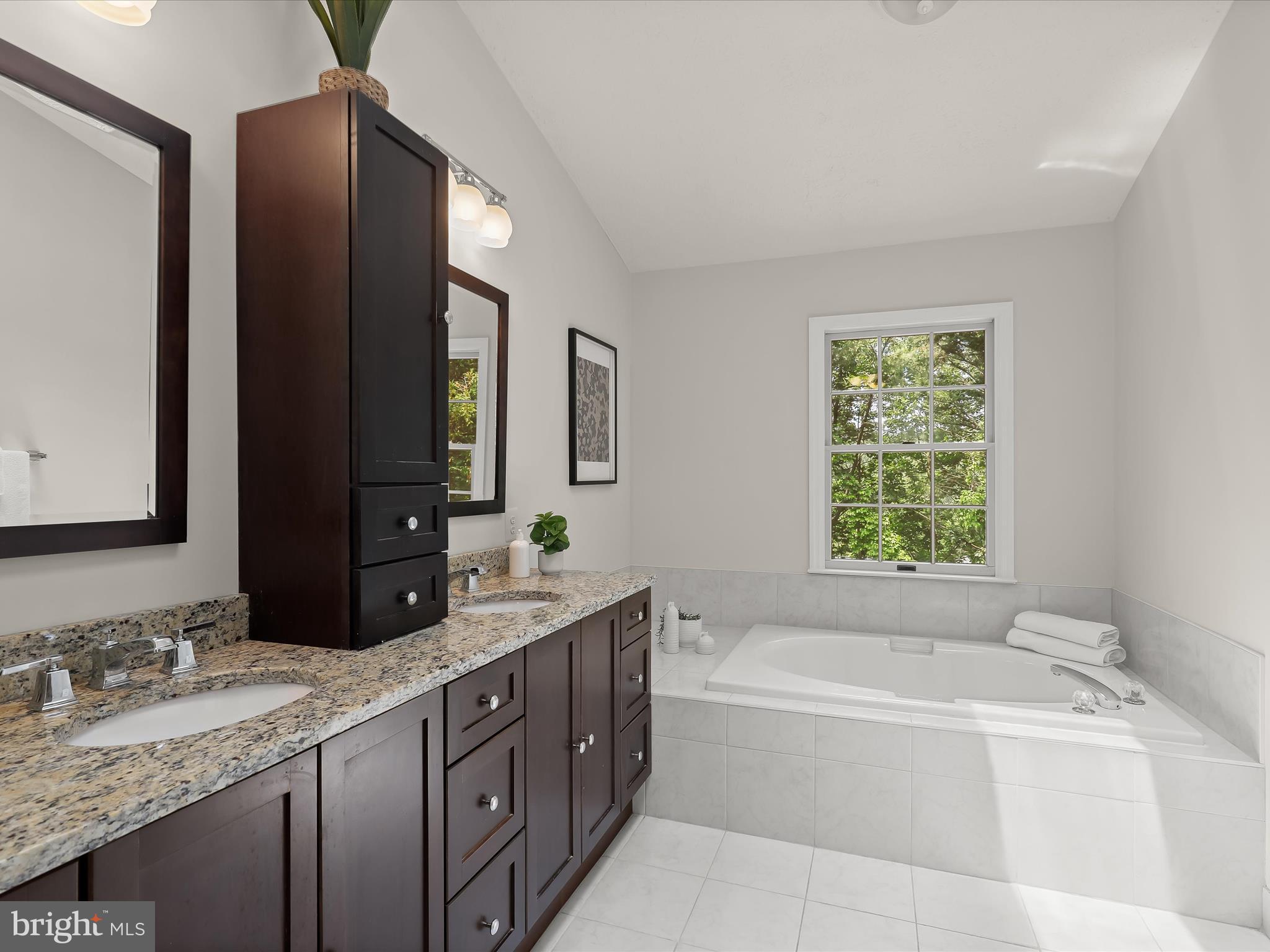 GREENSPRING EAST - Residential