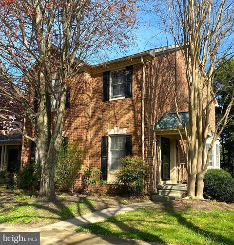 2828 QUARRY HEIGHTS WAY BALTIMORE MD 21209