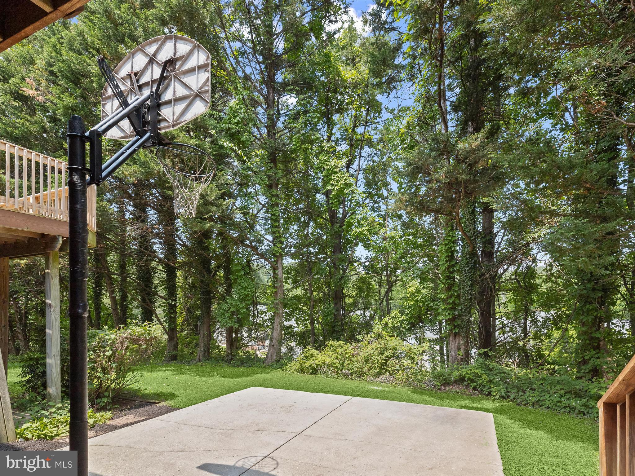 GREENSPRING EAST - Residential