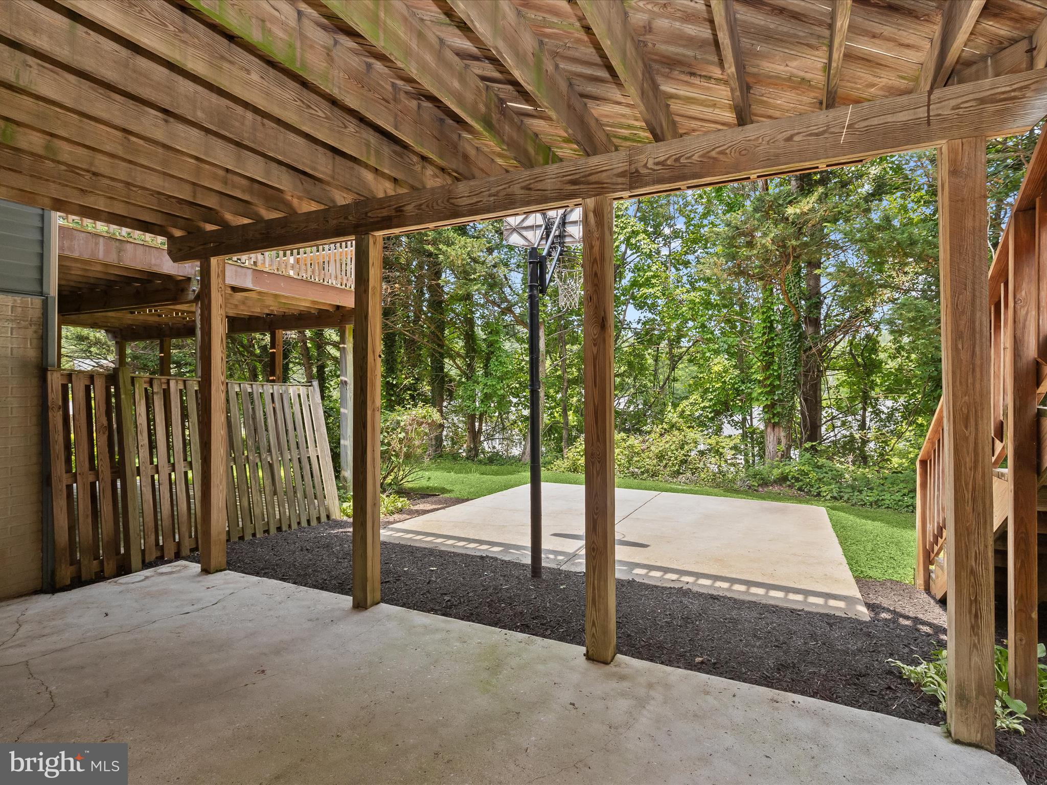 GREENSPRING EAST - Residential