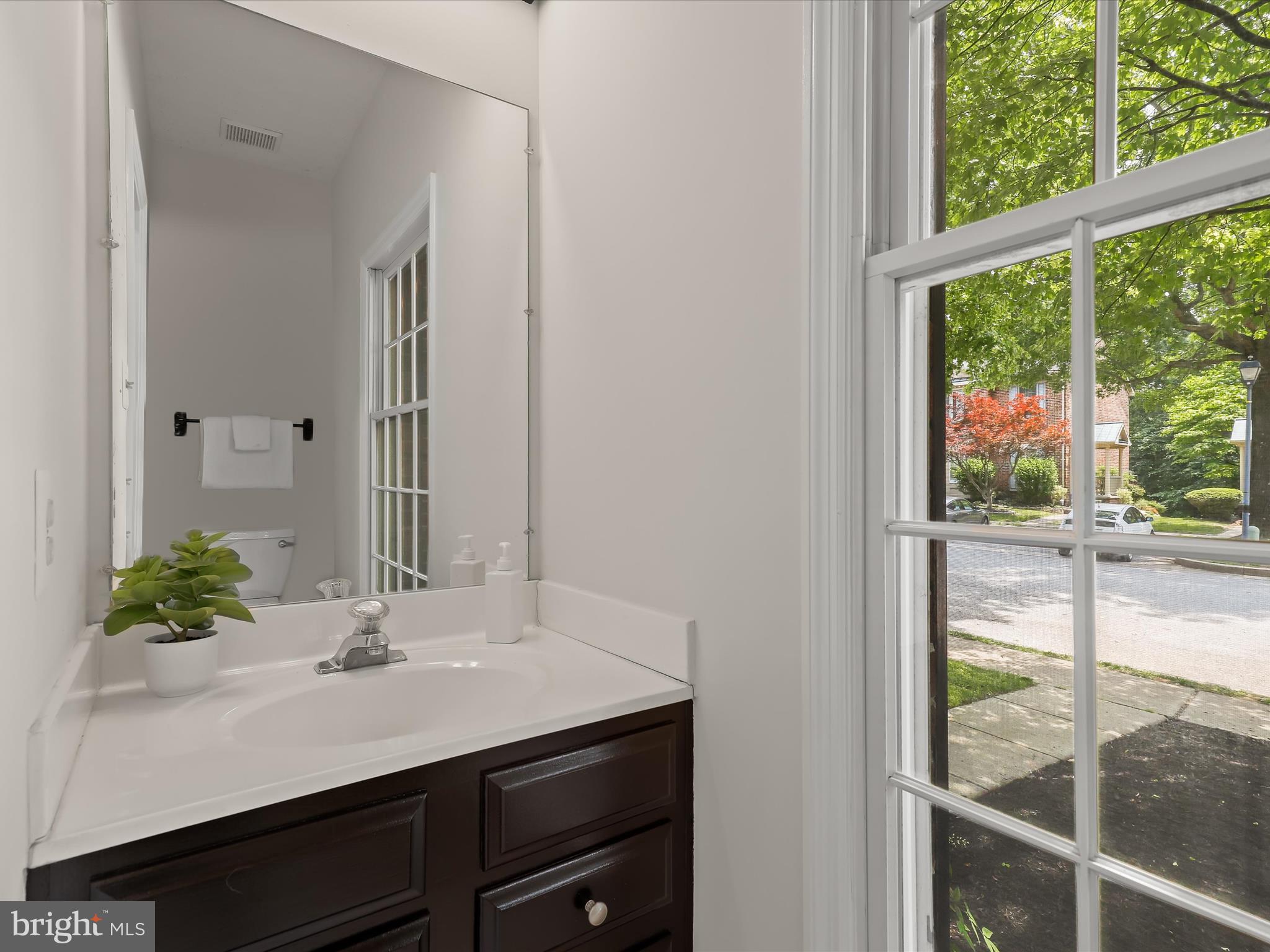 GREENSPRING EAST - Residential