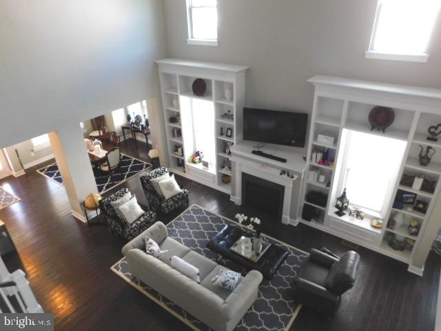 HARBOR STATION - Residential Lease