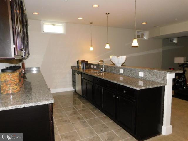 HARBOR STATION - Residential Lease