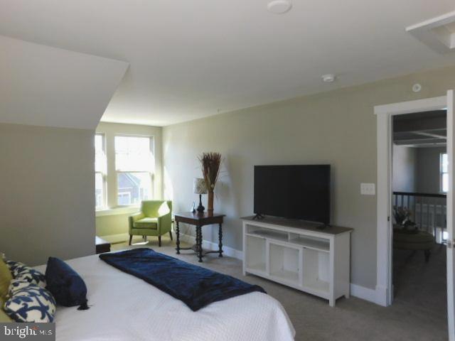 HARBOR STATION - Residential Lease