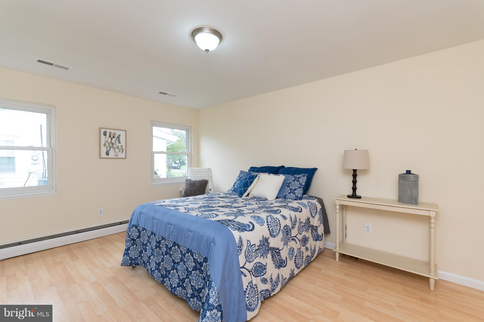 SPRINGFIELD ESTATES - Residential