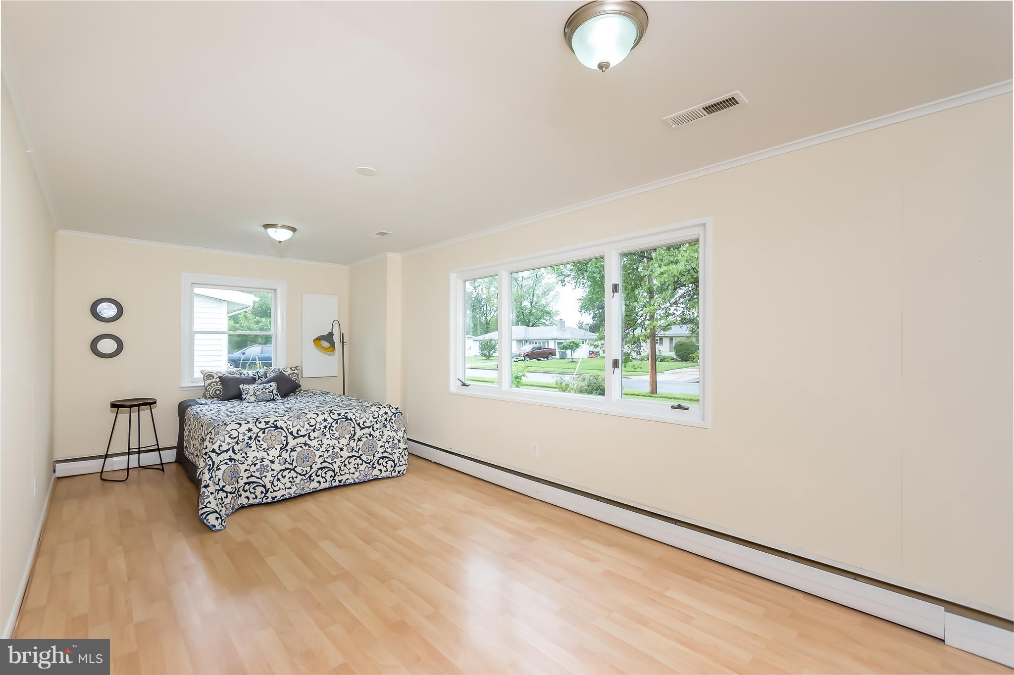 SPRINGFIELD ESTATES - Residential