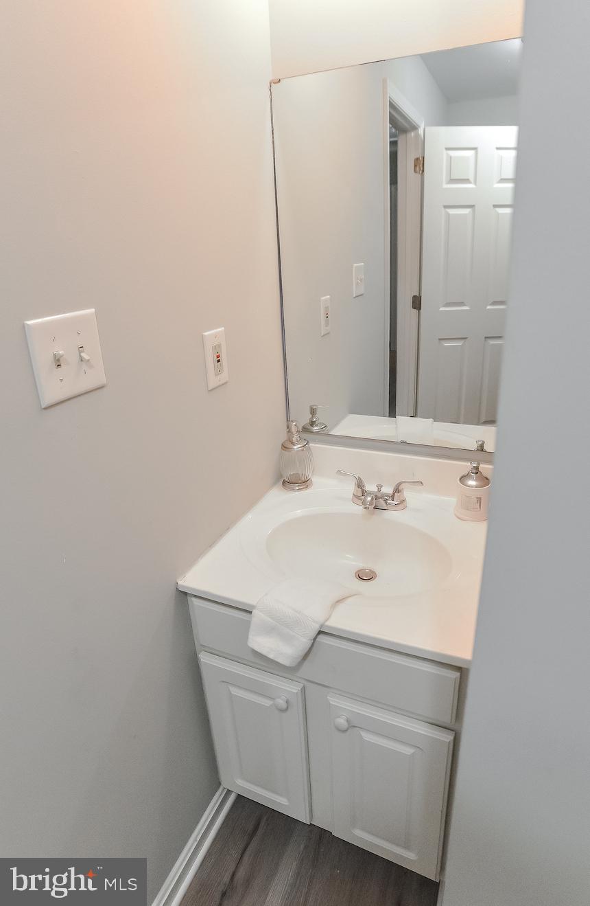 PYLES ESTATES - Residential