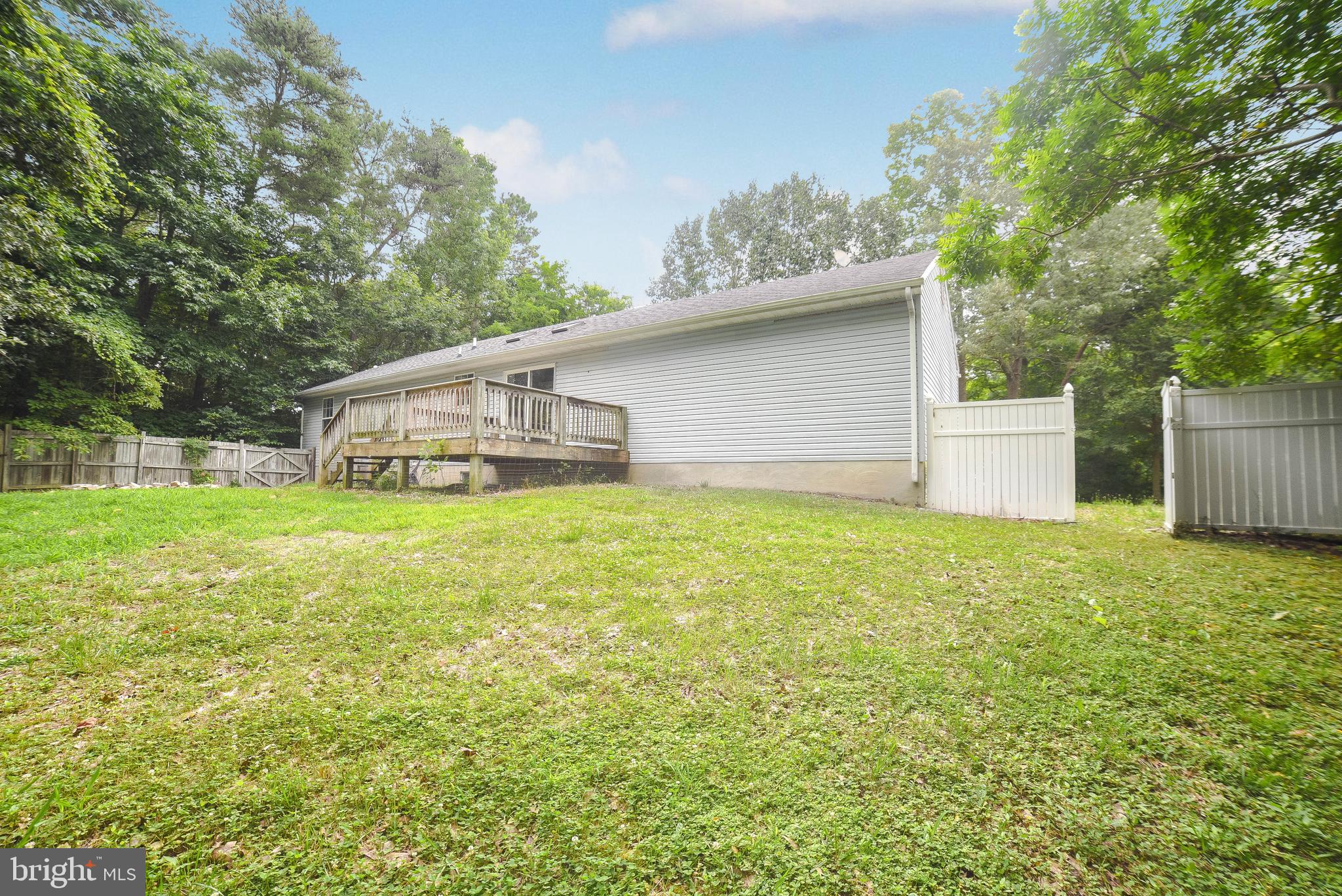 PYLES ESTATES - Residential