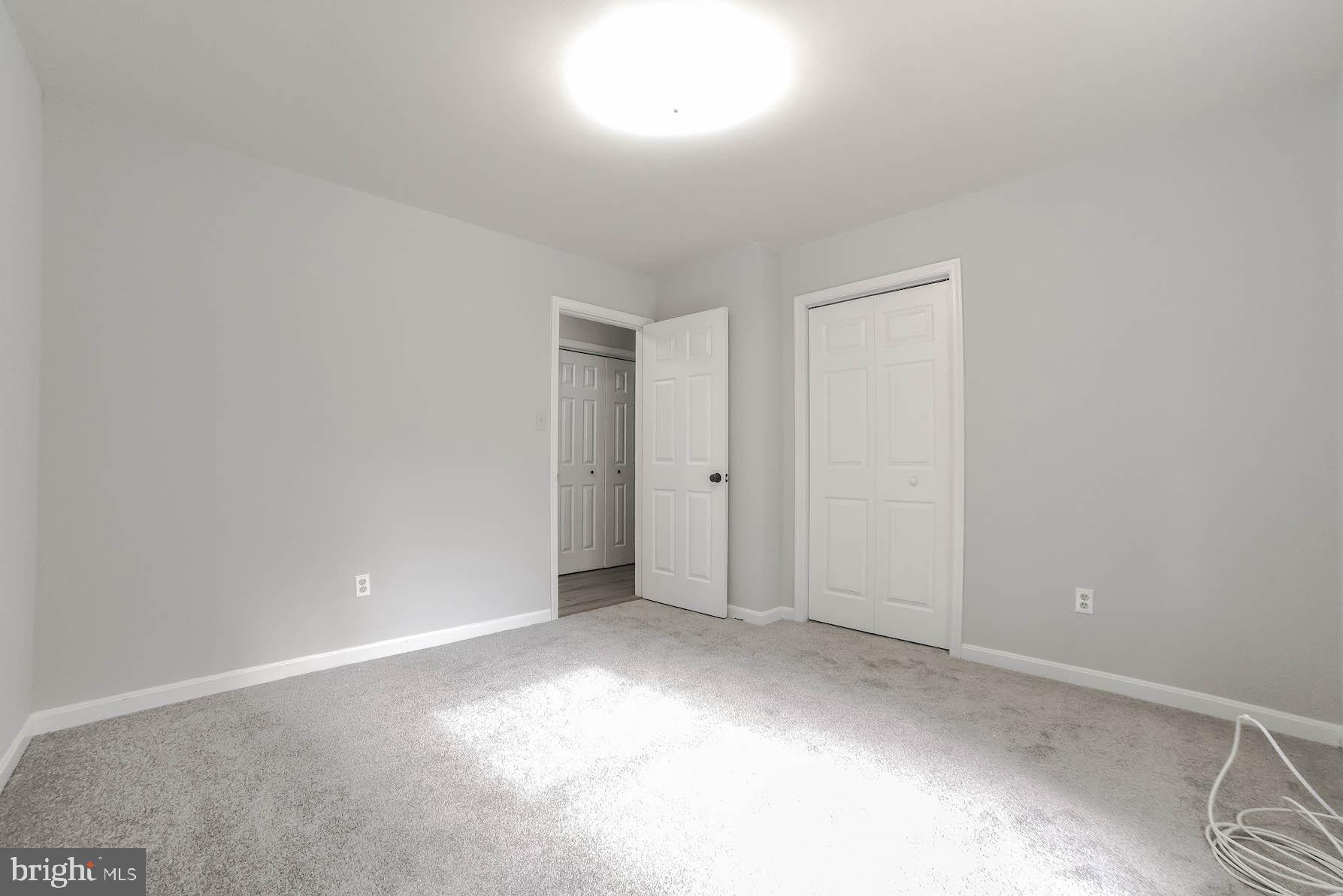 PYLES ESTATES - Residential