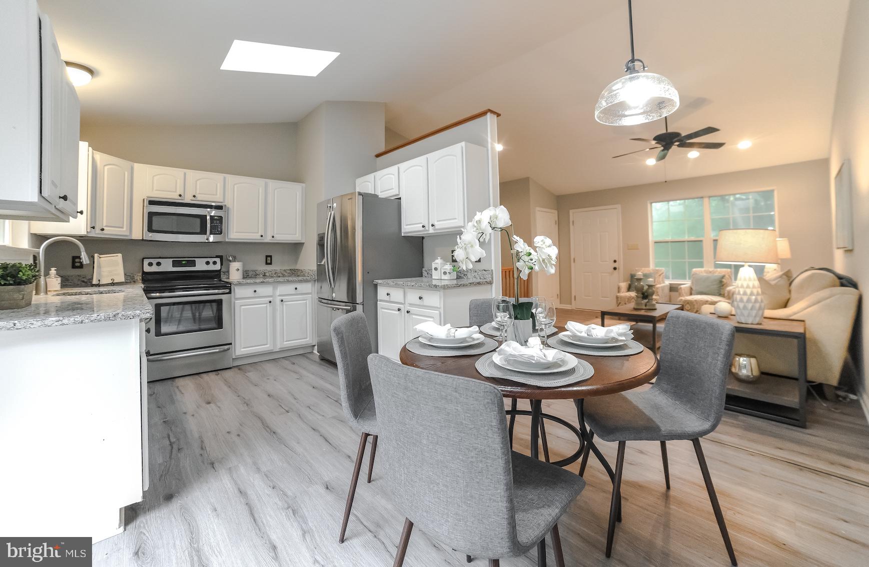 PYLES ESTATES - Residential