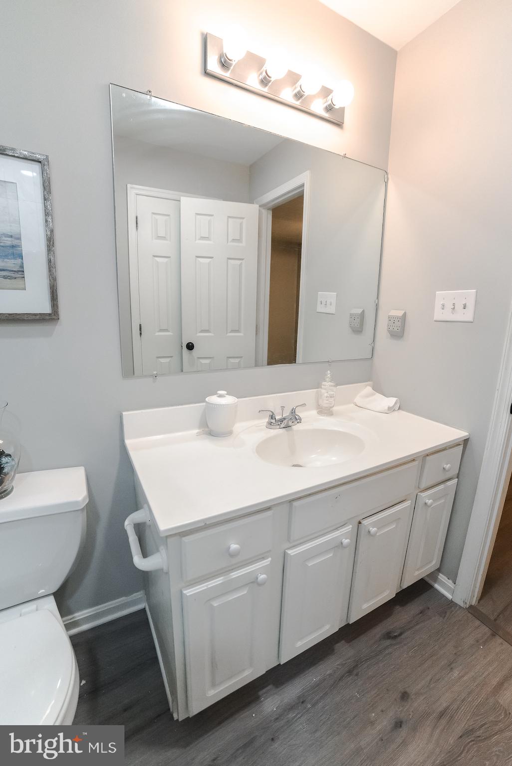 PYLES ESTATES - Residential