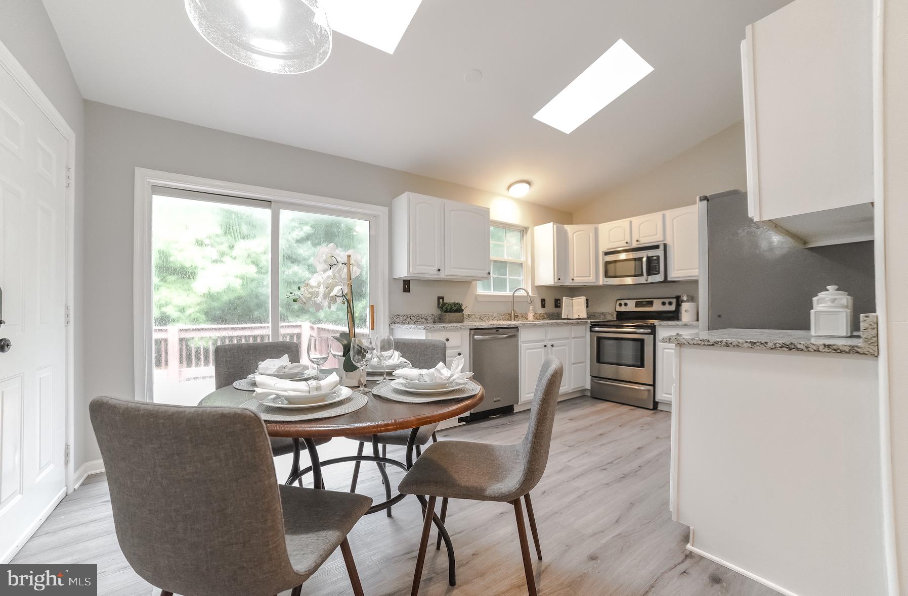 PYLES ESTATES - Residential