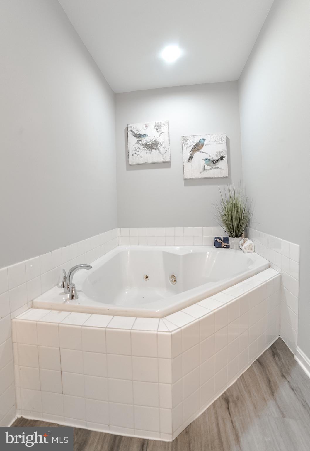 PYLES ESTATES - Residential