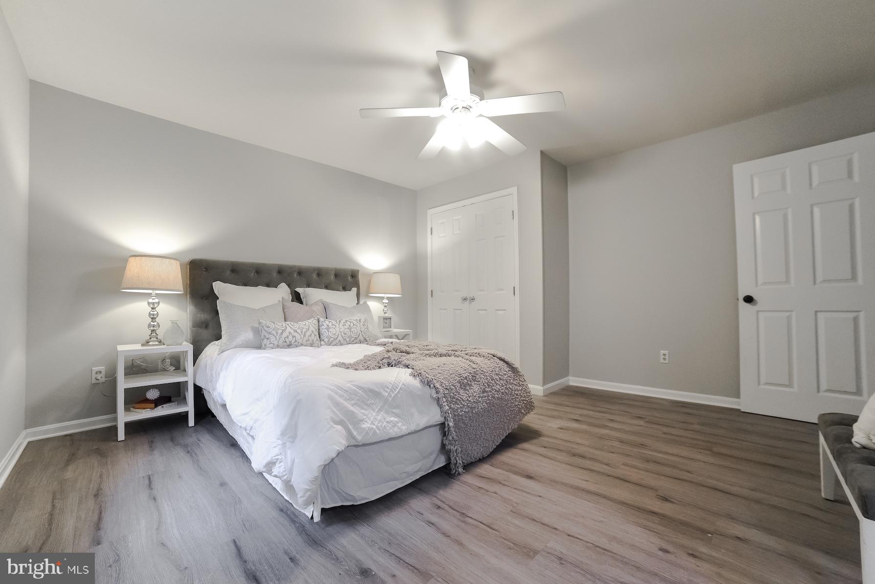 PYLES ESTATES - Residential