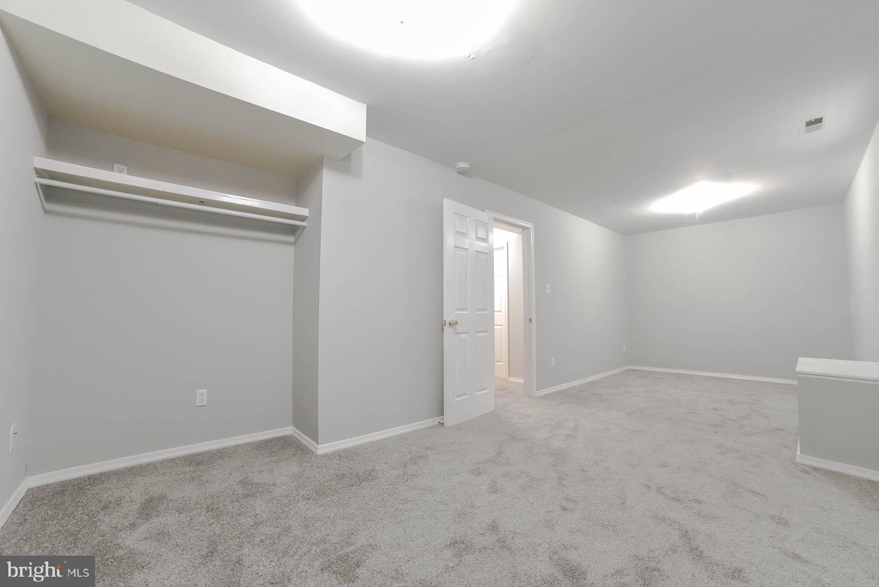 PYLES ESTATES - Residential