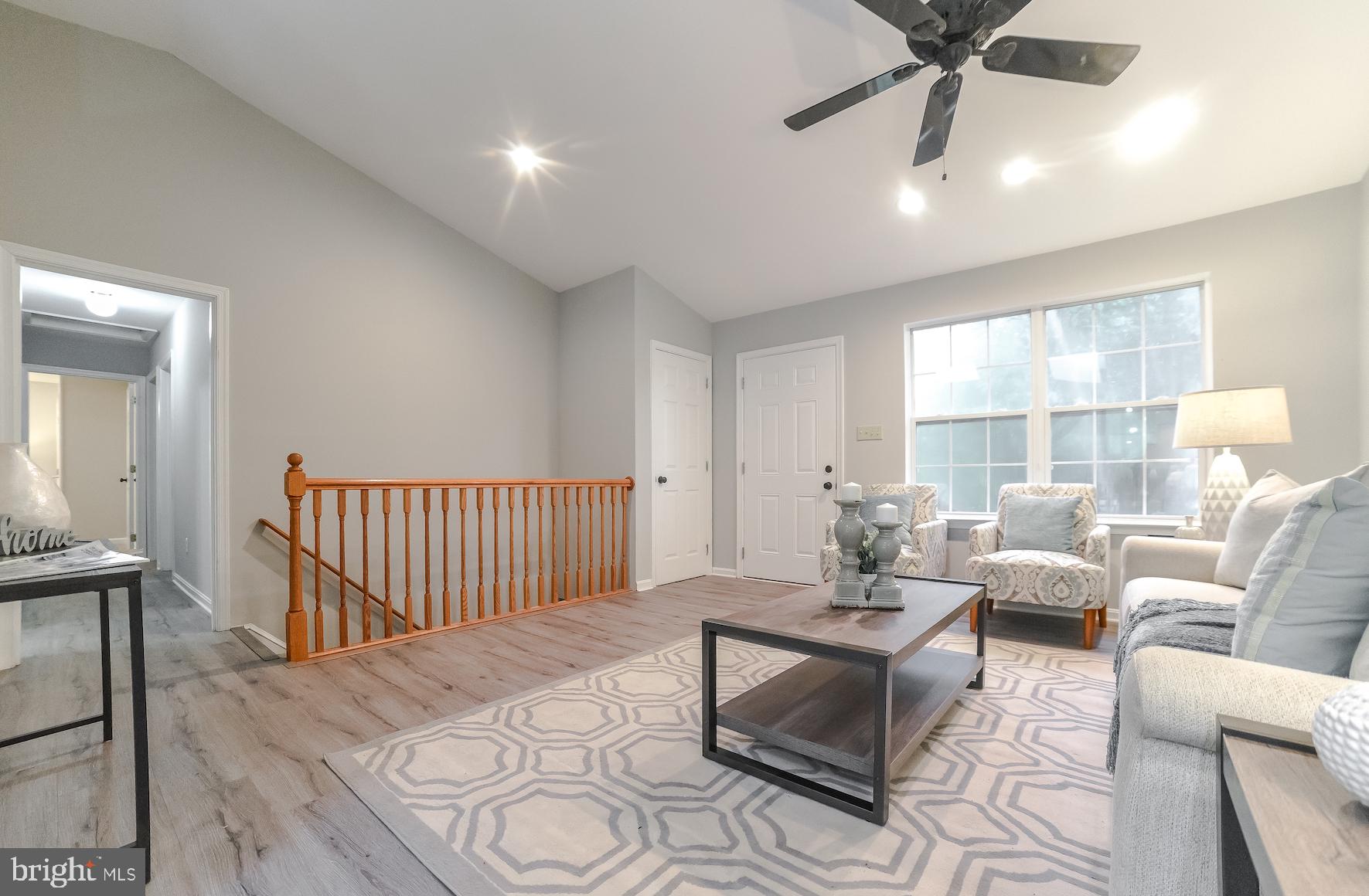 PYLES ESTATES - Residential