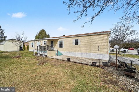 Mobile Home For Sale - 64 Country View Estates<br/> NEWVILLE, PA 17241