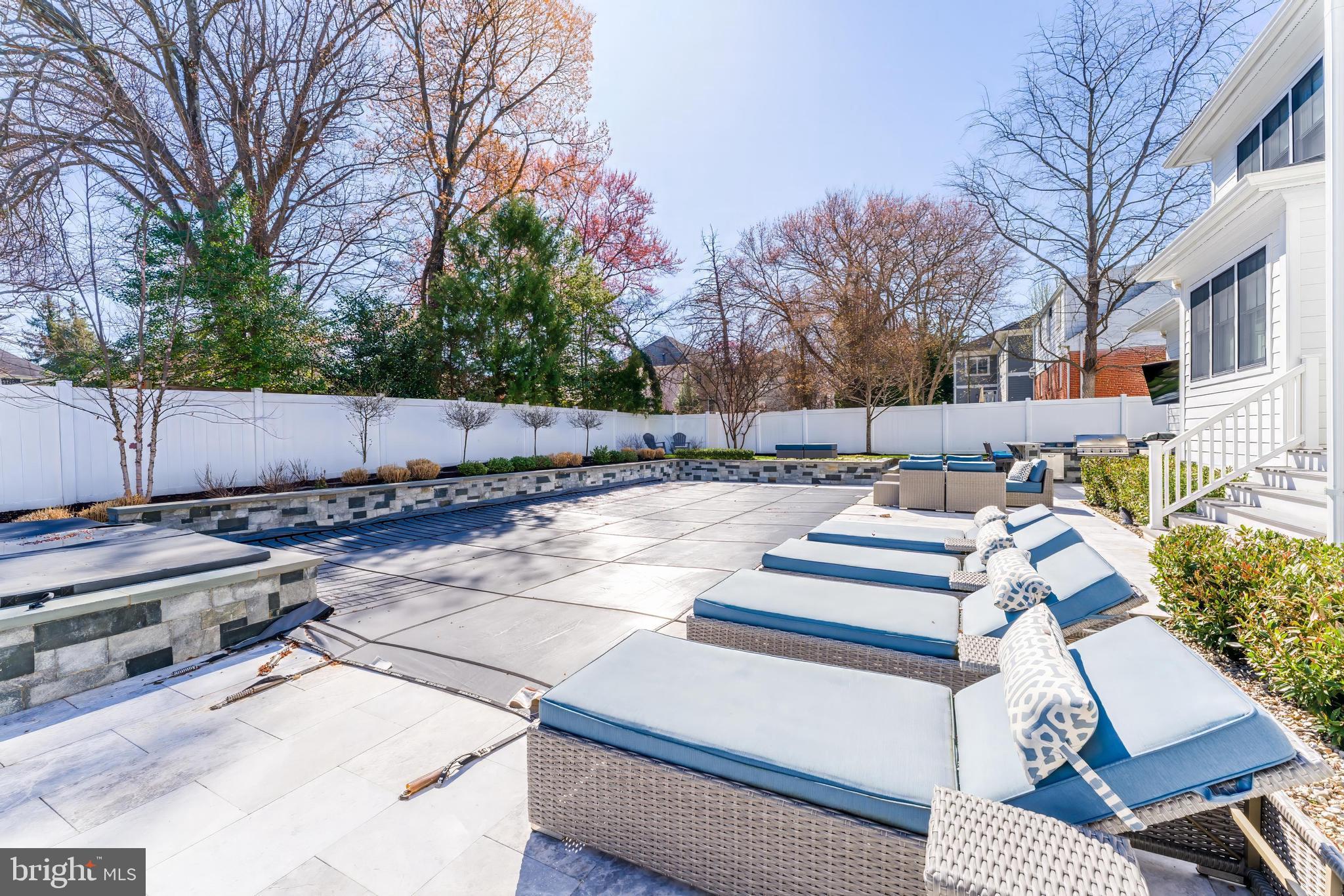 LEWINSVILLE HEIGHTS - Residential