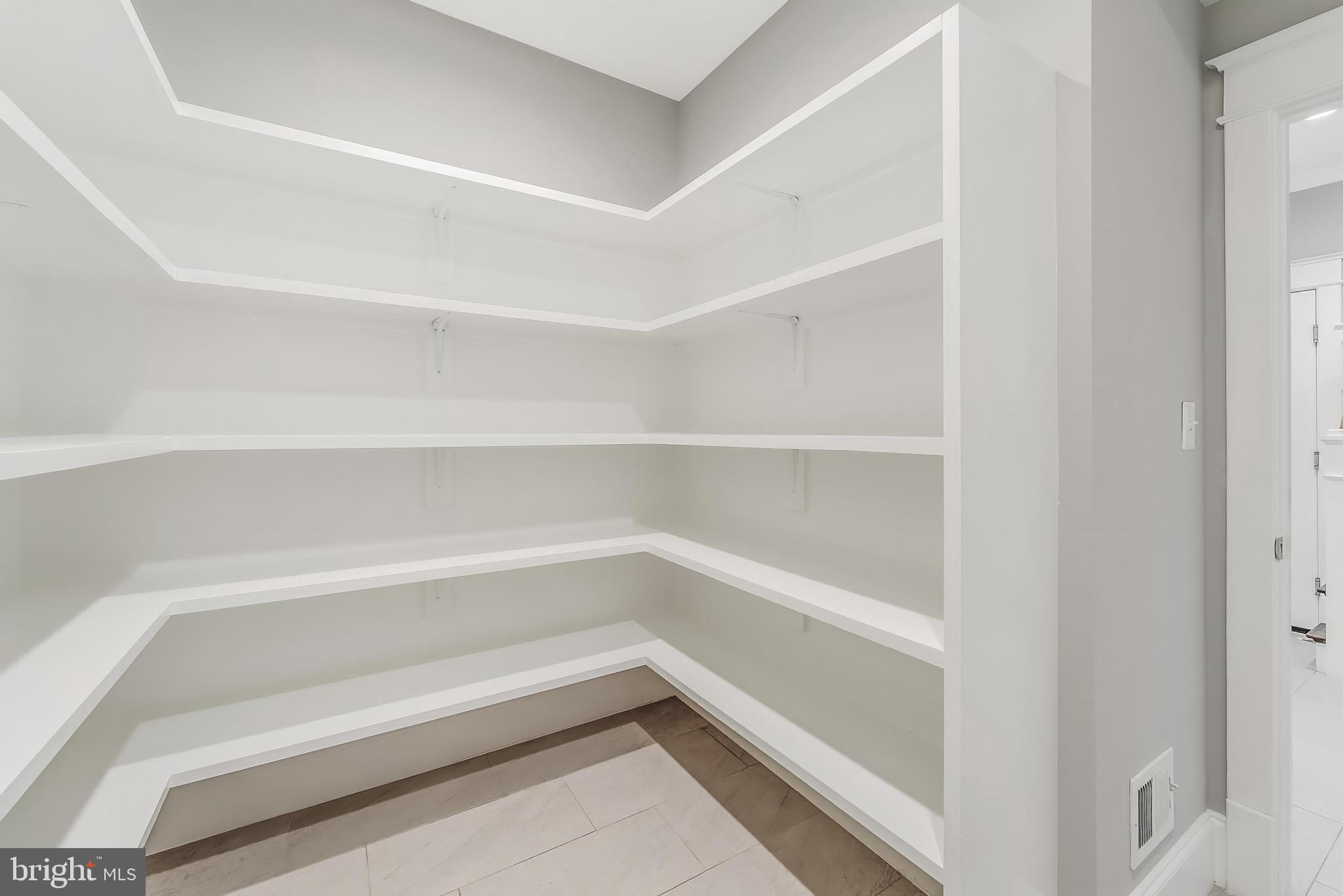 LEWINSVILLE HEIGHTS - Residential