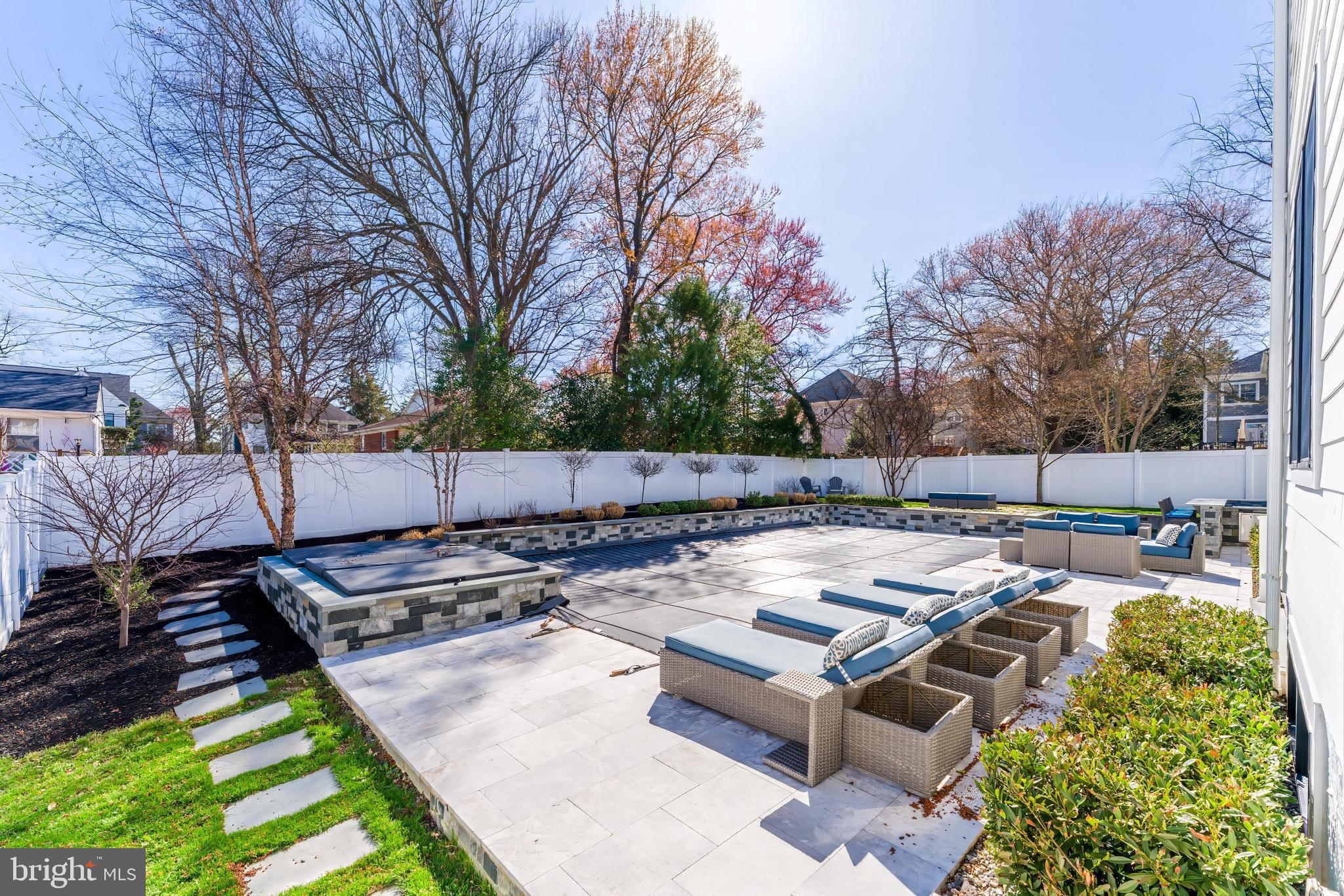 LEWINSVILLE HEIGHTS - Residential