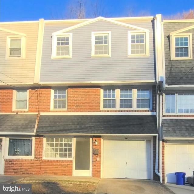 DREXEL GARDENS - Residential Lease