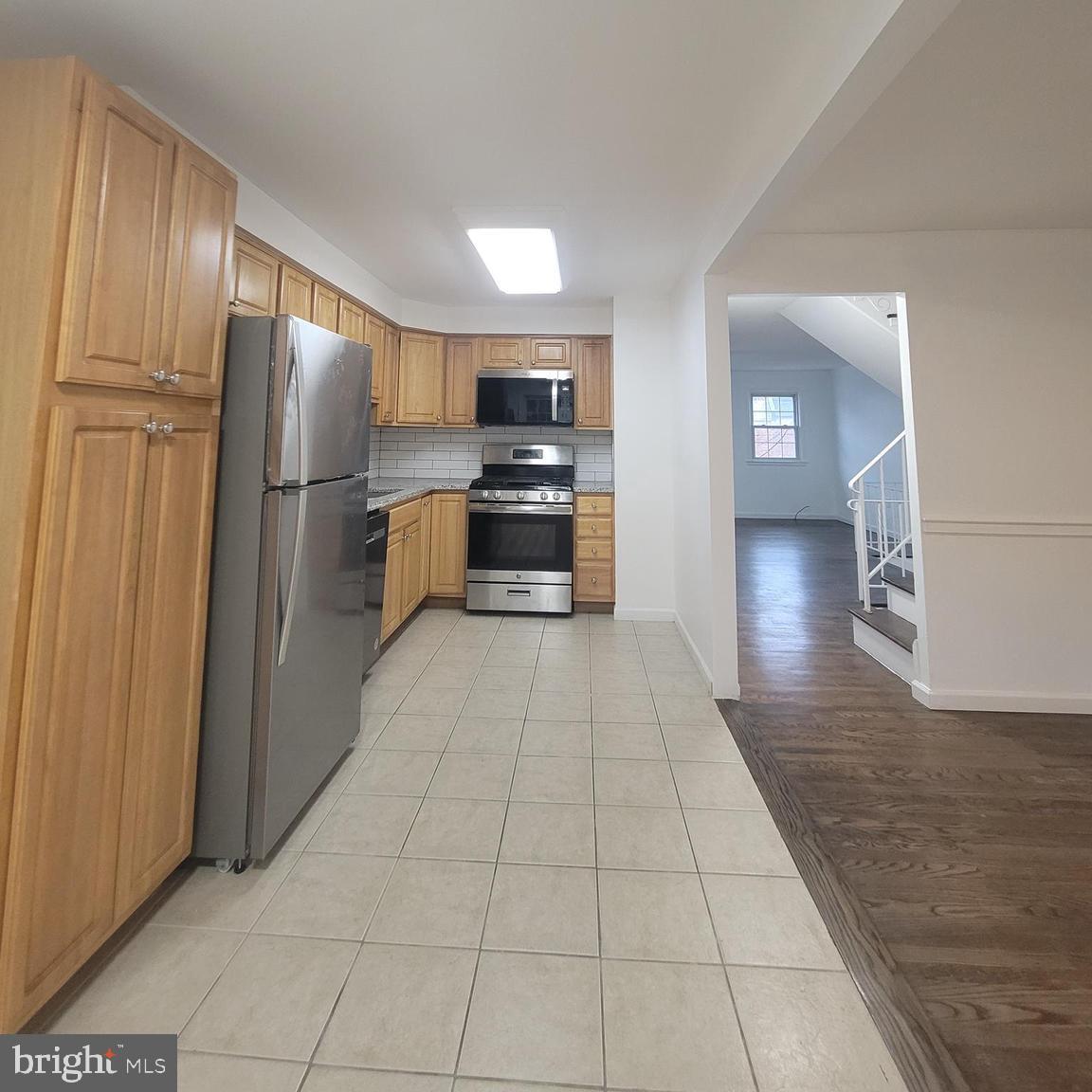 DREXEL GARDENS - Residential Lease