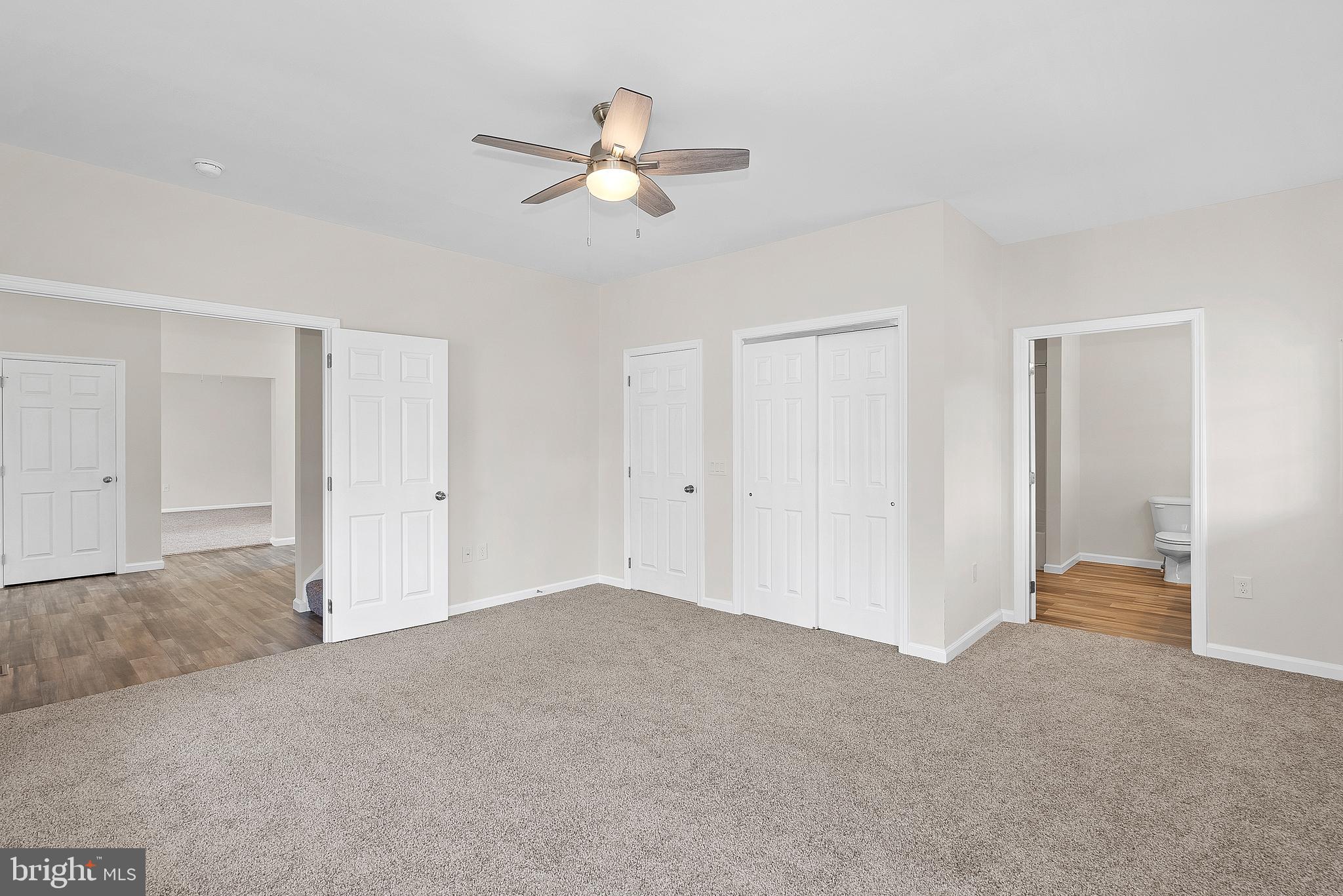 HOLIDAY PLANTATION - Residential Lease