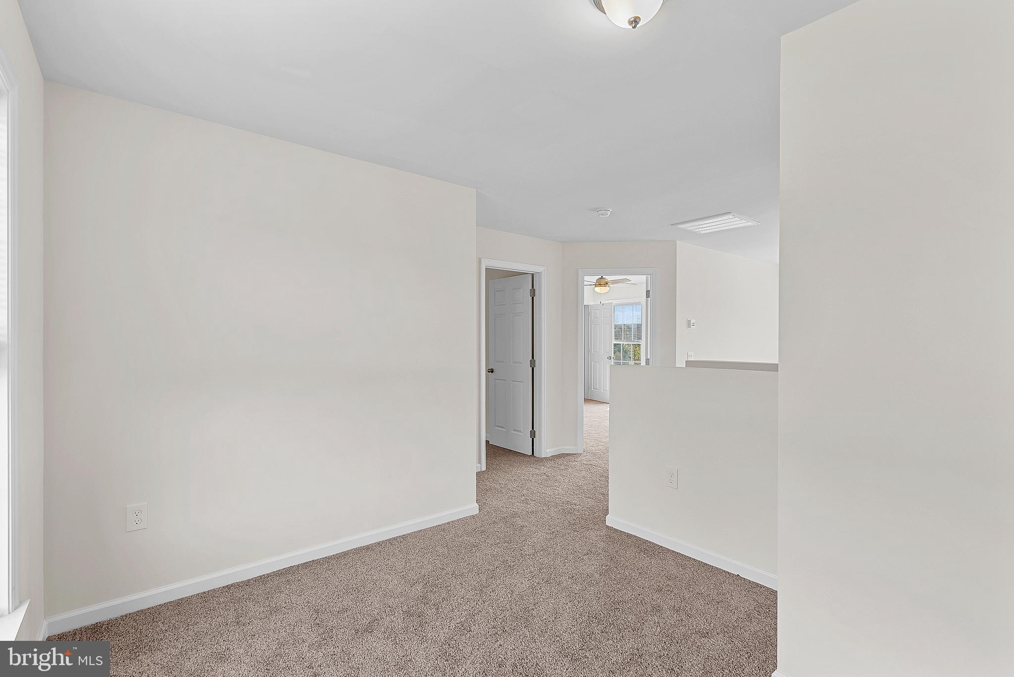 HOLIDAY PLANTATION - Residential Lease