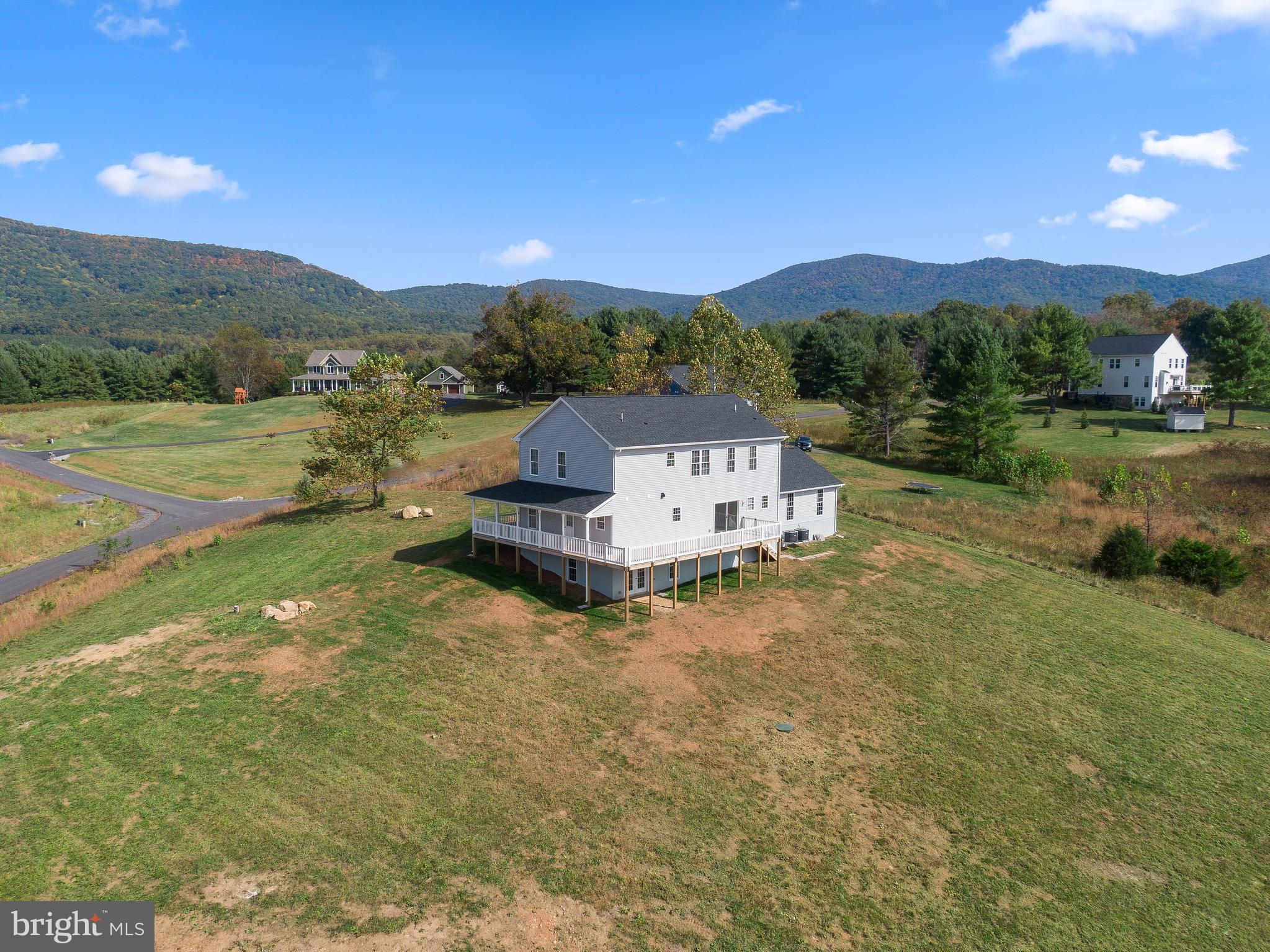 HOLIDAY PLANTATION - Residential Lease