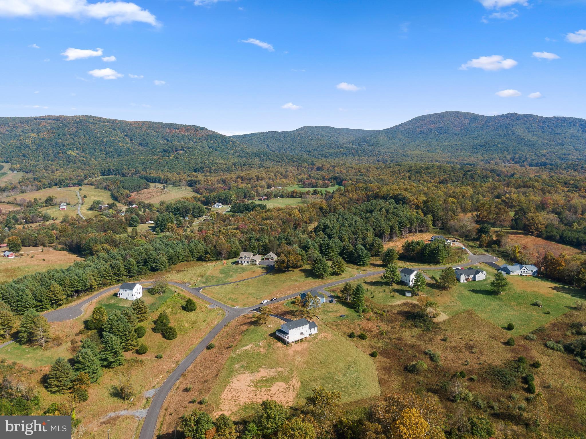 HOLIDAY PLANTATION - Residential Lease