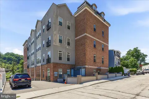 537 Apple Street Unit 101, Conshohocken, PA 19428 - #: PAMC2187950