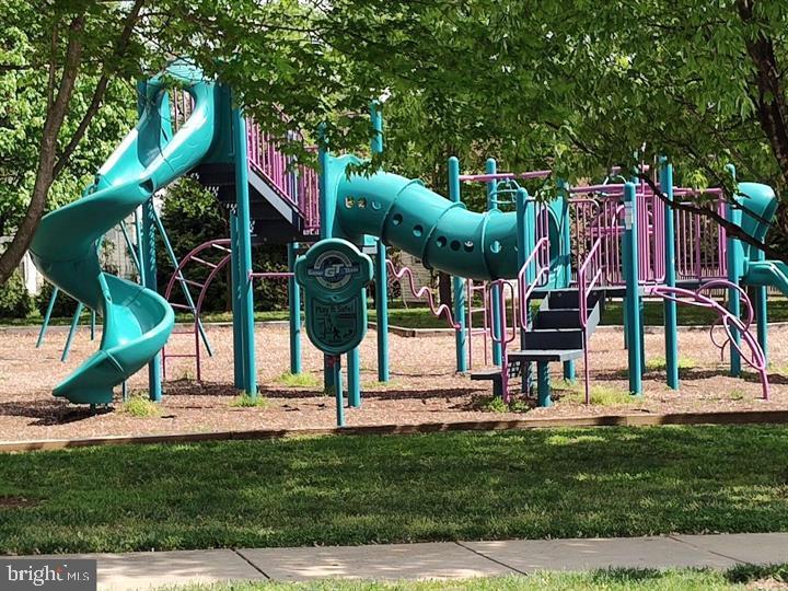 MONMOUTH MEADOWS - Residential