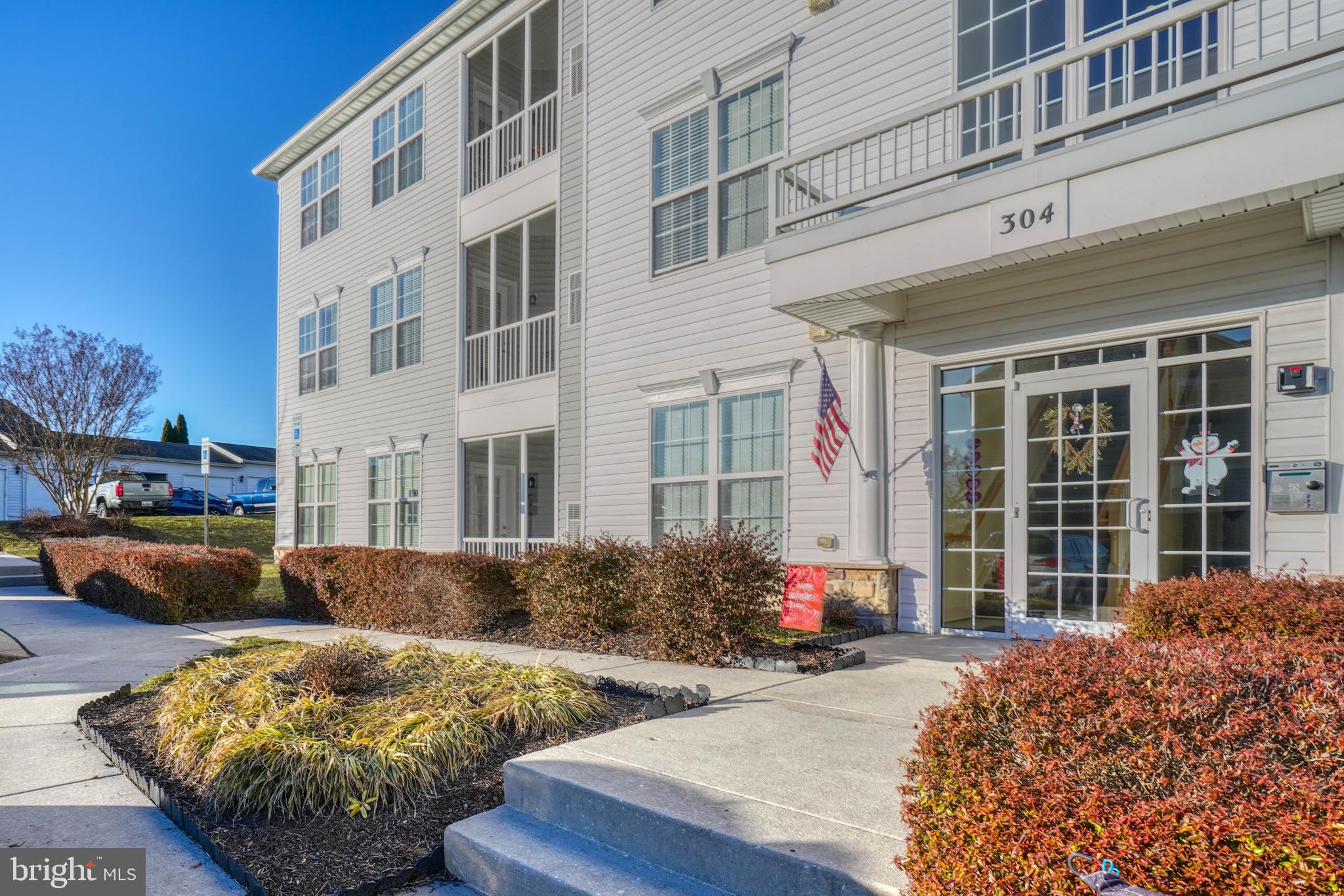 MONMOUTH MEADOWS - Residential