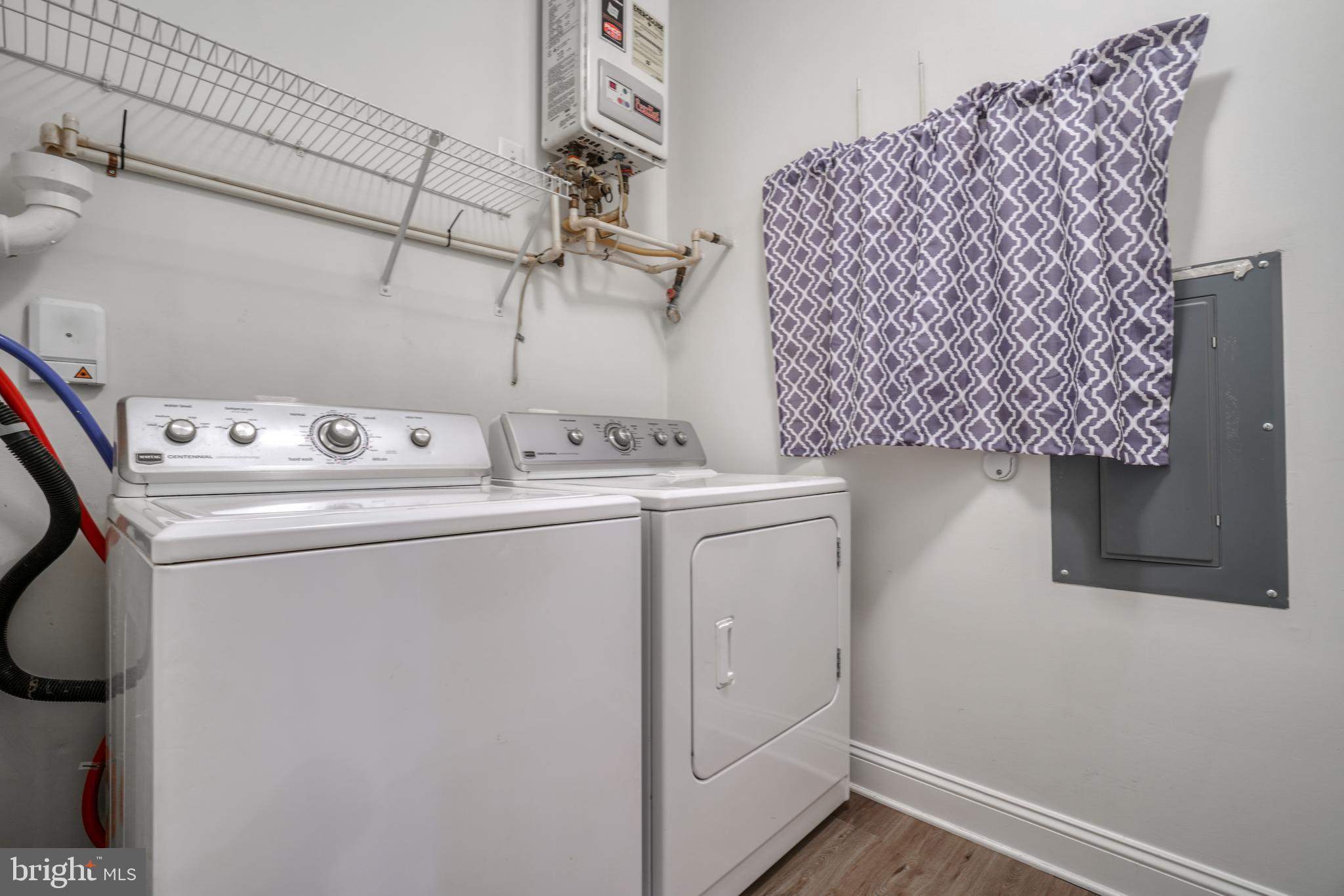 MONMOUTH MEADOWS - Residential