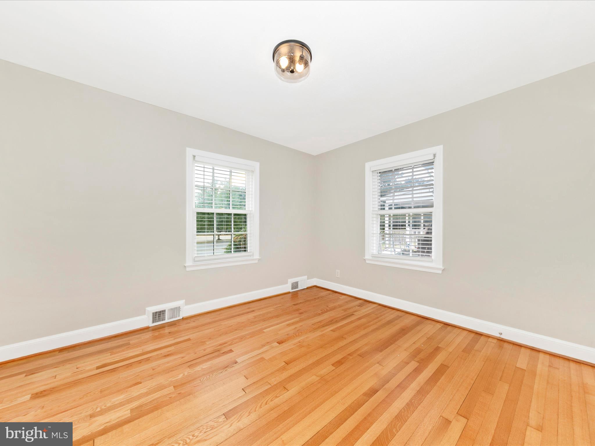 FOUNTAIN HEAD - Residential